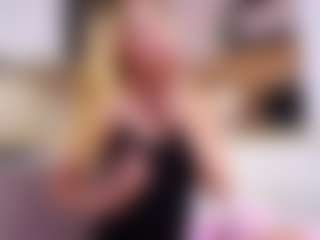 MaeBrowning's Live Sex Cam Show