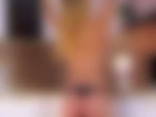 MaeBrowning's Live Sex Cam Show