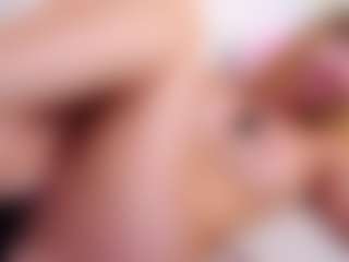 MaeBrowning's Live Sex Cam Show