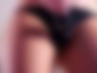 MaeBrowning's Live Sex Cam Show