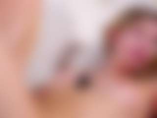 MaeBrowning's Live Sex Cam Show