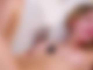 MaeBrowning's Live Sex Cam Show