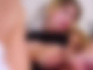 MaeBrowning's Live Sex Cam Show