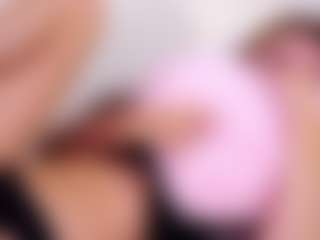MaeBrowning's Live Sex Cam Show