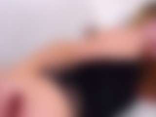 MaeBrowning's Live Sex Cam Show