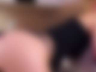 MaeBrowning's Live Sex Cam Show