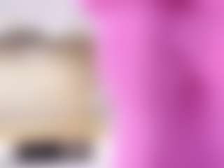 MaeBrowning's Live Sex Cam Show