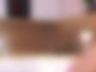 MaeBrowning's Live Sex Cam Show