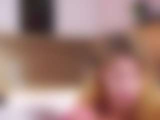 MaeBrowning's Live Sex Cam Show