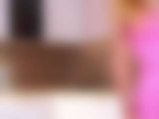 MaeBrowning's Live Sex Cam Show