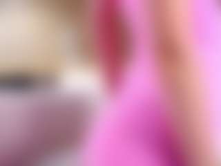 MaeBrowning's Live Sex Cam Show