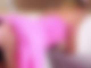 MaeBrowning's Live Sex Cam Show