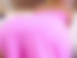 MaeBrowning's Live Sex Cam Show