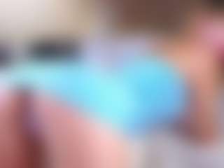 MaeBrowning's Live Sex Cam Show