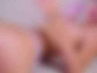 MaeBrowning's Live Sex Cam Show