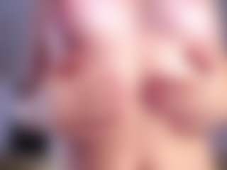 MaeBrowning's Live Sex Cam Show
