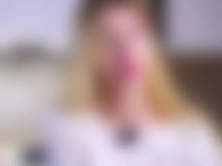 MaeBrowning's Live Sex Cam Show