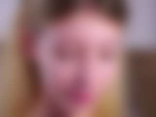 MaeBrowning's Live Sex Cam Show