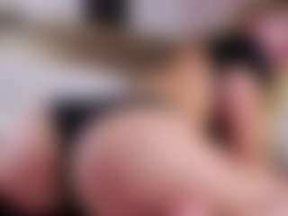 MaeBrowning's Live Sex Cam Show