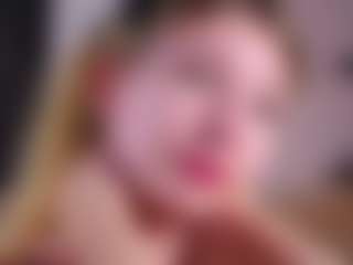 MaeBrowning's Live Sex Cam Show