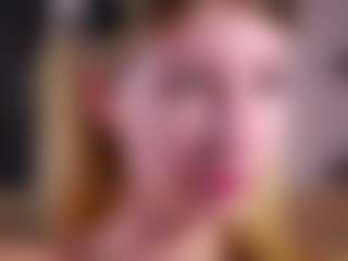 MaeBrowning's Live Sex Cam Show