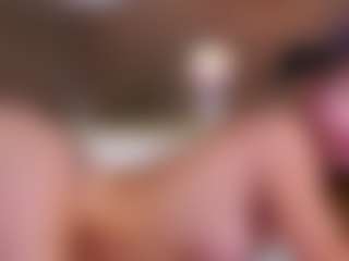 MaeBrowning's Live Sex Cam Show