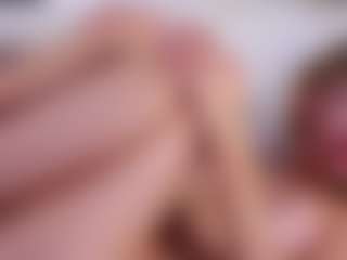 MaeBrowning's Live Sex Cam Show