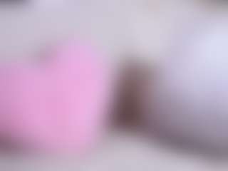 MaeBrowning's Live Sex Cam Show