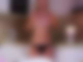 MaeBrowning's Live Sex Cam Show