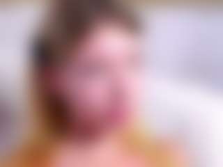 MaeBrowning's Live Sex Cam Show
