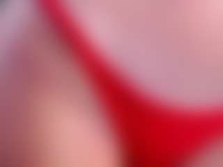 MaeBrowning's Live Sex Cam Show
