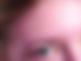 MaeBrowning's Live Sex Cam Show