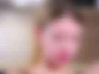 MaeBrowning's Live Sex Cam Show