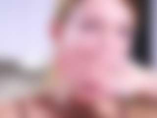 MaeBrowning's Live Sex Cam Show