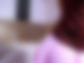 MaeBrowning's Live Sex Cam Show