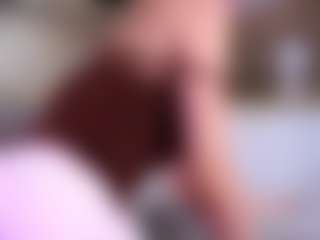MaeBrowning's Live Sex Cam Show