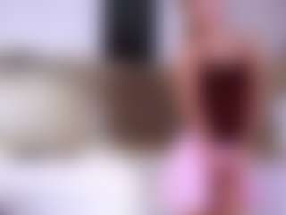 MaeBrowning's Live Sex Cam Show