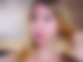 MaeBrowning's Live Sex Cam Show