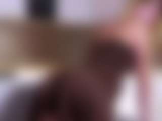 MaeBrowning's Live Sex Cam Show
