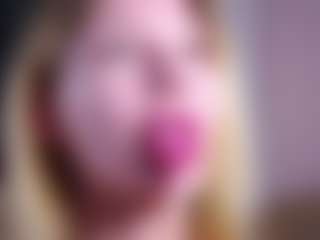 Live cam show with MaeBrowning - Fetish on Taboo Cams XXX