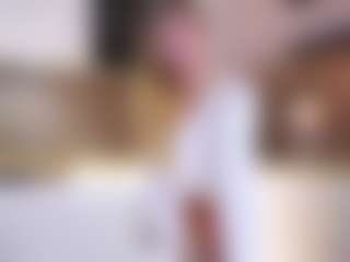 Live cam show with MaeBrowning - Skinny White on SpankPalCams | united kingdom