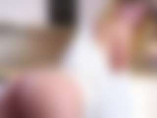 MaeBrowning's Live Sex Cam Show