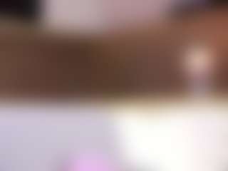 Live cam show with MaeBrowning - Flashing on TeamSkeetLive