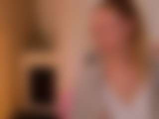 Live cam show with VictoriaLight - Tiny Tits on xDating