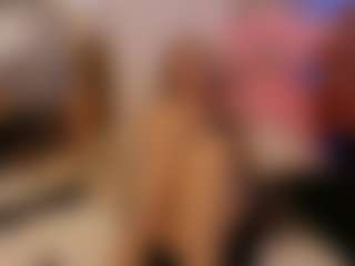 Live cam show with VictoriaLight - Shaved on Camsoda