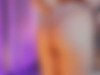 Live cam show with VictoriaLight - Camel Toe on CamwithHer