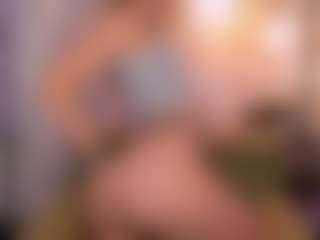 VictoriaLight's Live Sex Cam Show