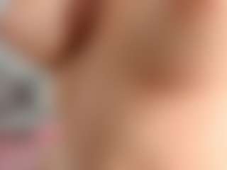 ZiraSwan's Live Sex Cam Show