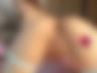 ZiraSwan's Live Sex Cam Show
