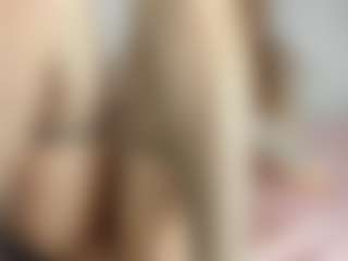 ZiraSwan's Live Sex Cam Show